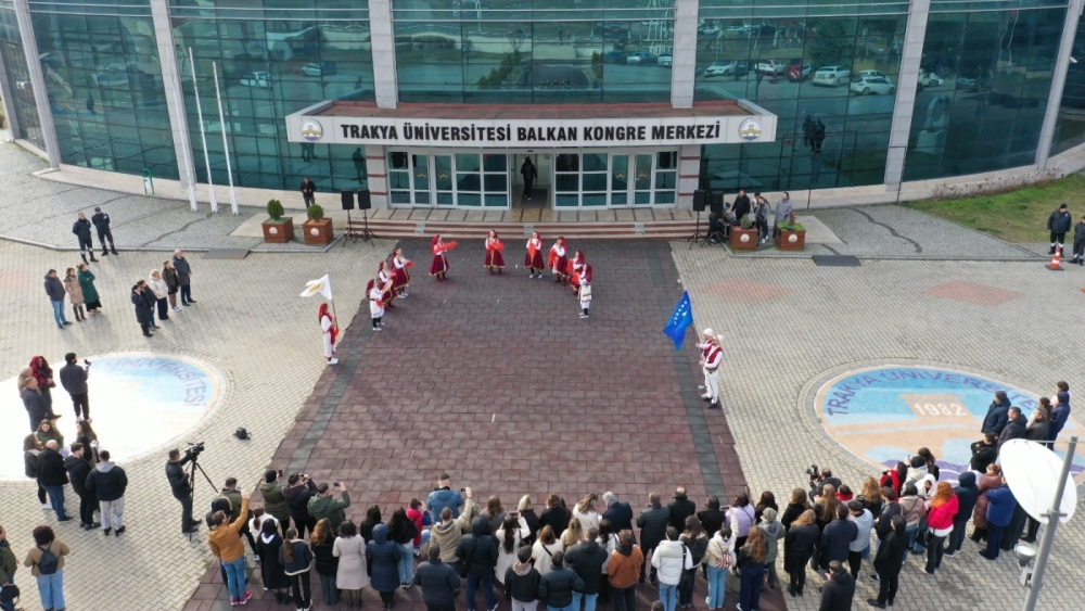 TÜ ULUSLARARASI BALKAN HALK OYUNLARI FESTİVALİ BAŞLADI